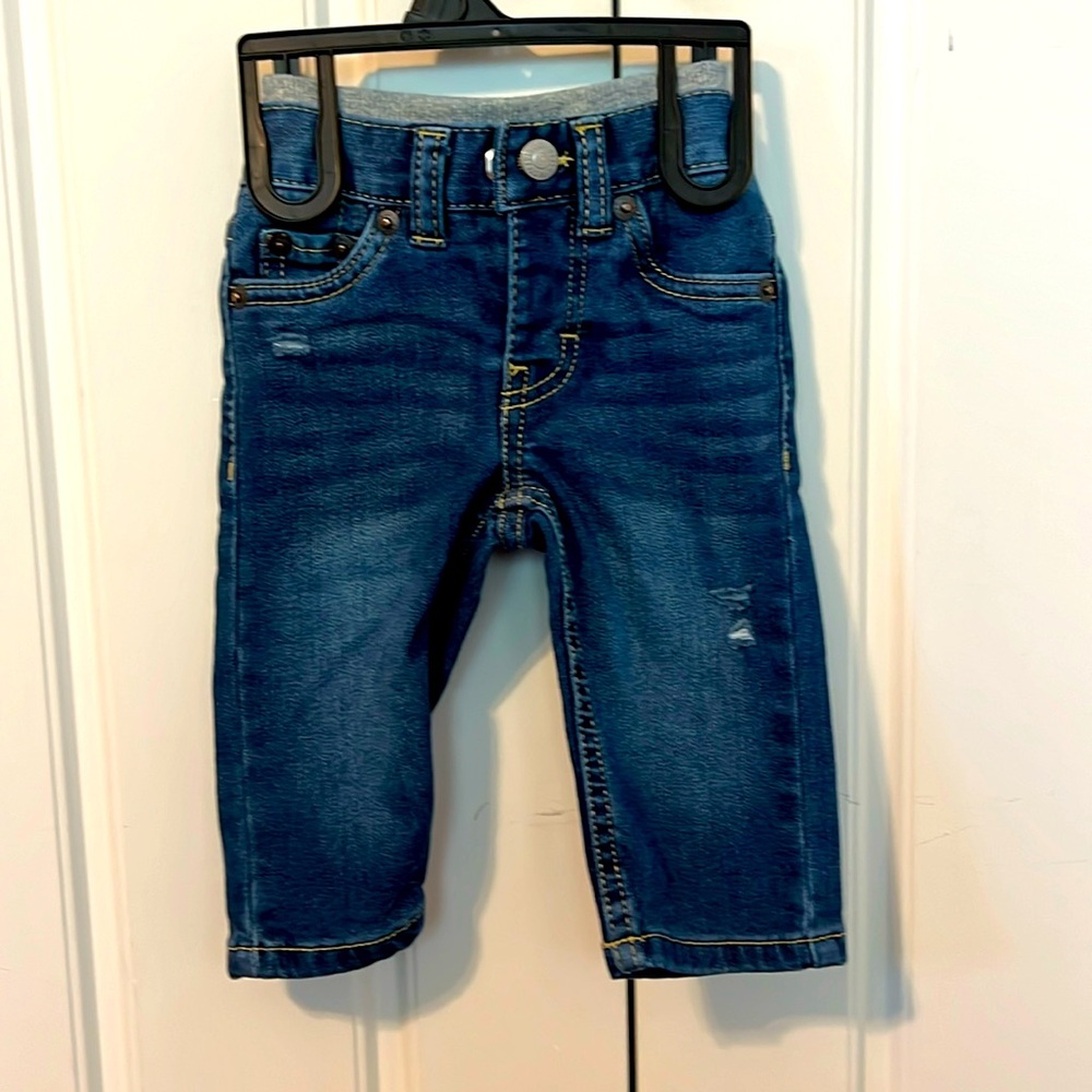 Levi’s 514 style for kids.